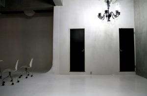 【ゴージャスな背景が美しいレンタル撮影スタジオ】